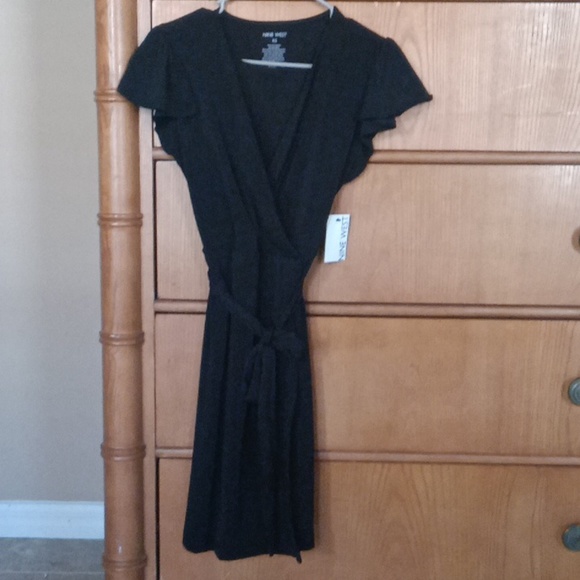 Nine West Dresses & Skirts - Nine West Black Mini Dress XS